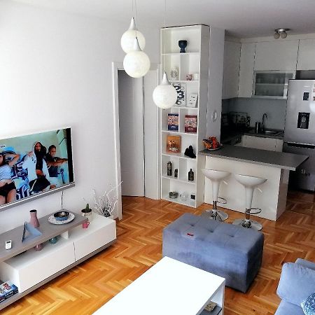 Modern Sarajevo Apartment Экстерьер фото